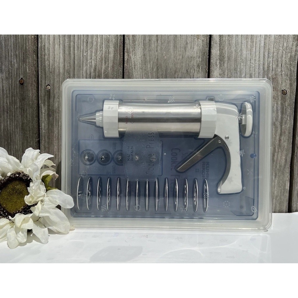 Kuhn Rikon Stainless Steel Cookie Press In Storage Box with 14 Molds 6 Tips New